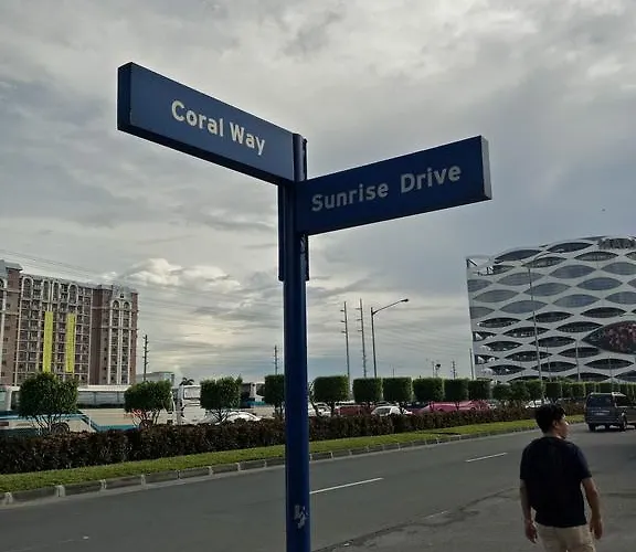 Chin's Place Sea Residences Moa Manila