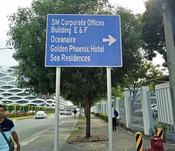 Chin's Place Sea Residences Moa * Manila